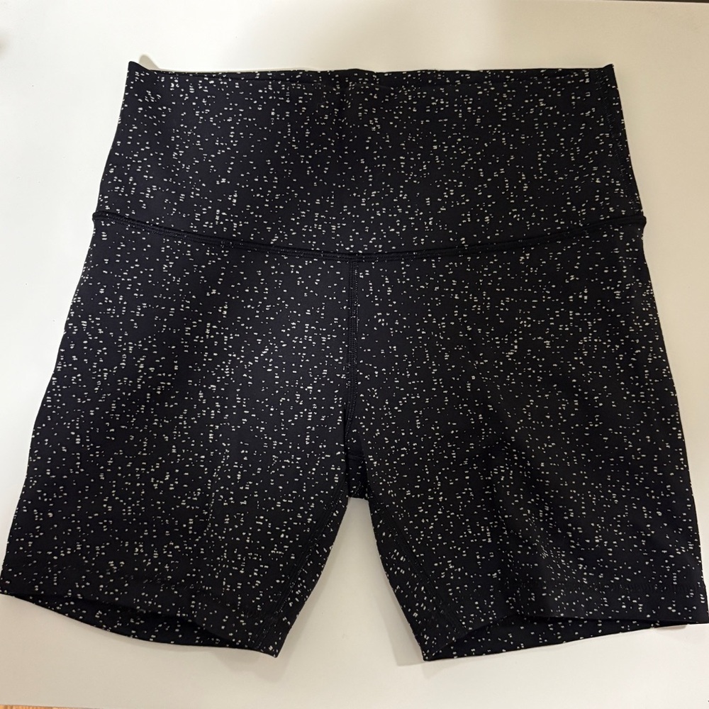 Lululemon Spandex Shorts Small